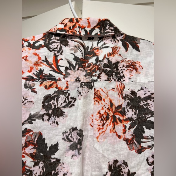 Lord & Taylor 100% Linen Floral Blouse (size small) - Picture 3 of 5